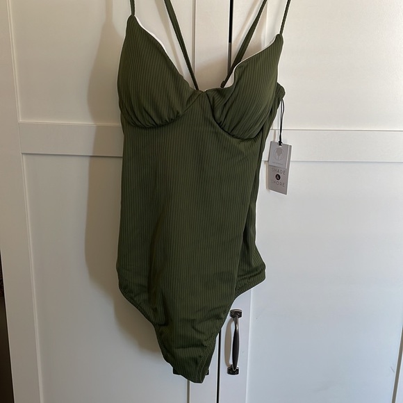 Shade & Shore low coverage one piece - Picture 2 of 5